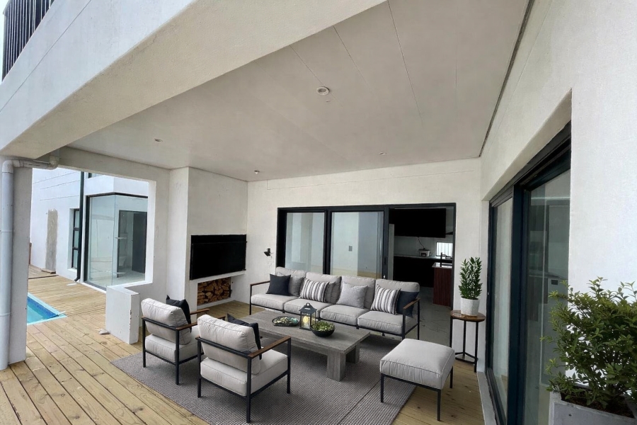 4 Bedroom Property for Sale in Sandown Western Cape